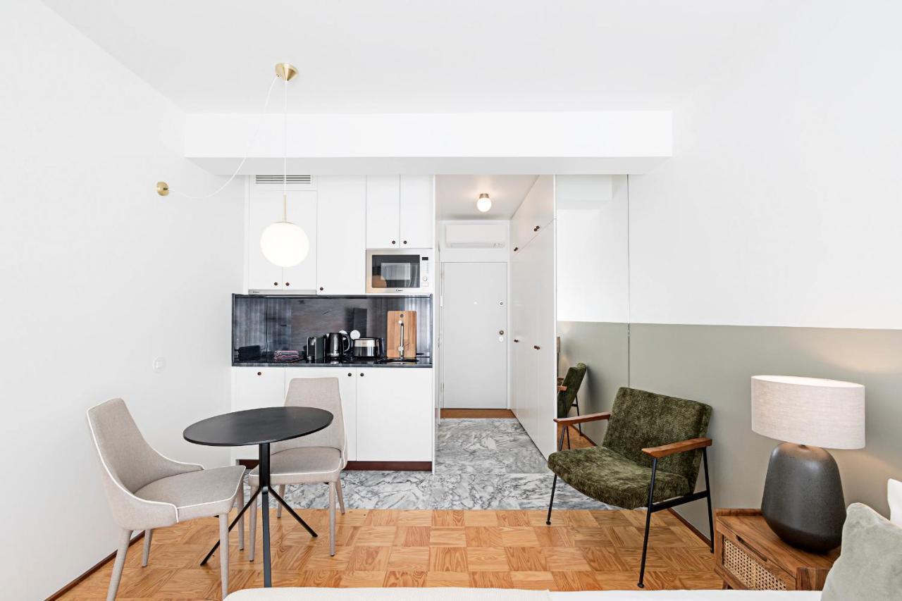Ceuta Studio Apartments By Lovelystay ポルト エクステリア 写真