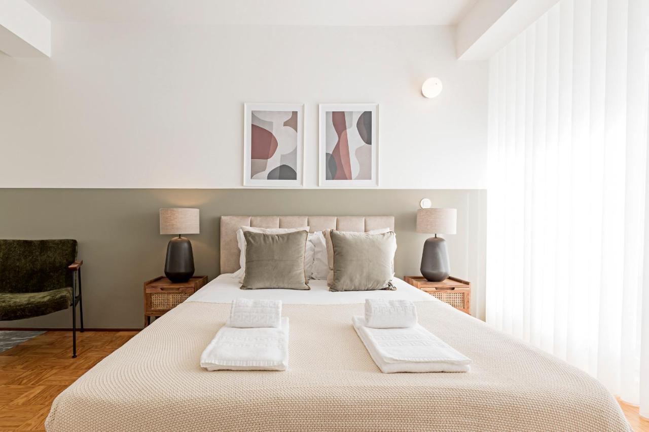 Ceuta Studio Apartments By Lovelystay ポルト エクステリア 写真